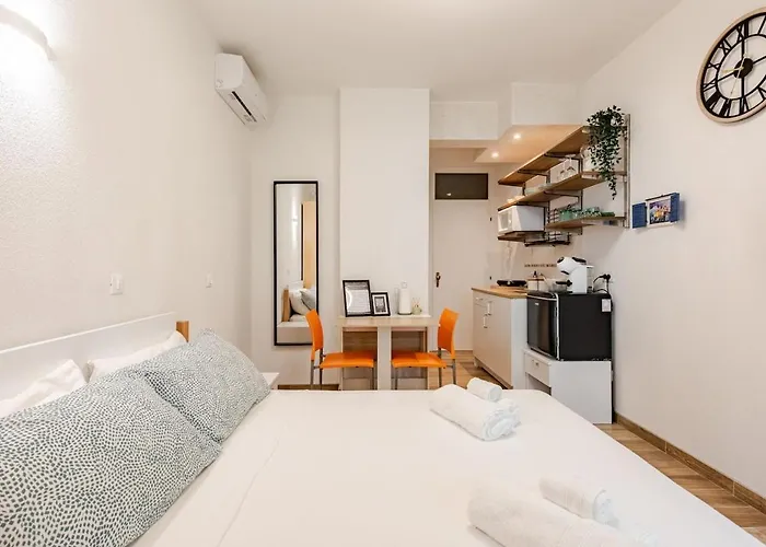 Apartment Bright Summer Pool-parking -30m Dal Mare *